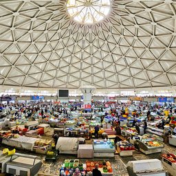Auf den Spuren der Karawanen: vom alten Chiwa zum goldenen Tal