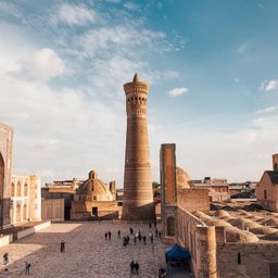 UZBEKISTAN PER TUTTE LE STAGIONI